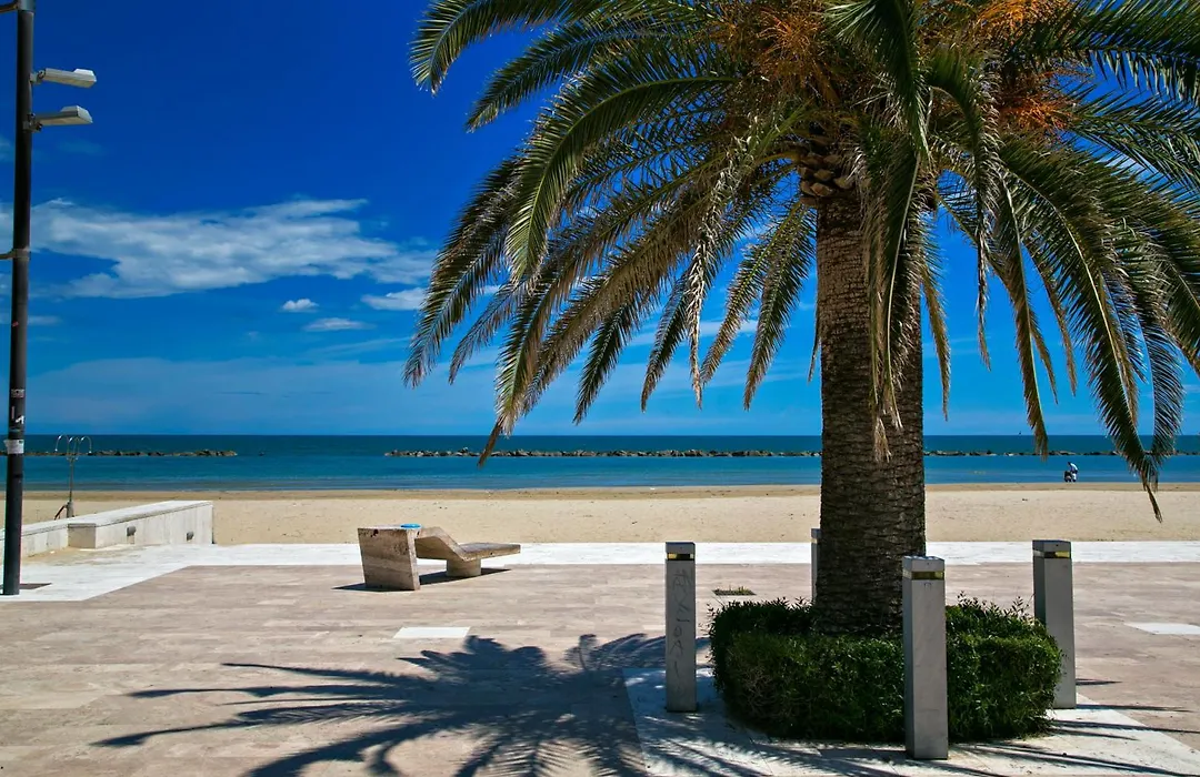 Acquamarina-1
